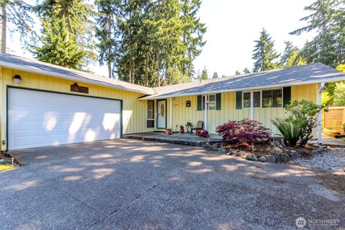 30208 27th Ave S, Federal Way, WA, 98003-4212 | Card Image