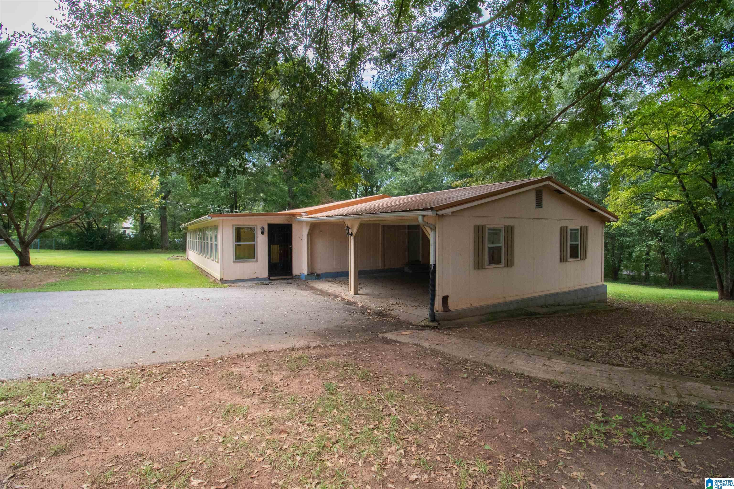 Residential in ANNISTON 5