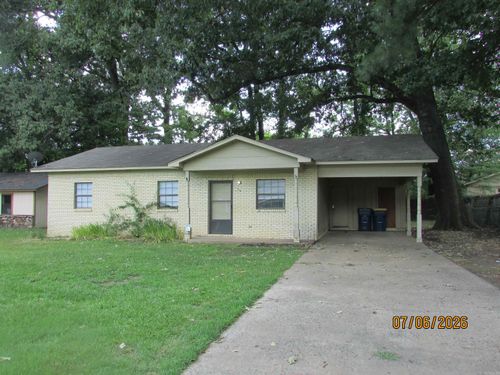 16 Pheasant Run Dr, Cabot, AR, 72023-3608 | Card Image