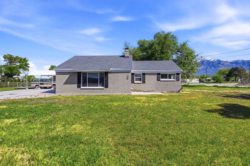 2036 1800, Farr West, UT, 84404-9508 | Card Image