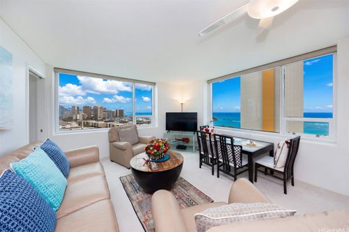 2108-88 Piikoi St, Honolulu, HI, 96814-4279 | Card Image