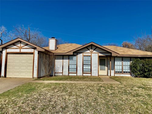 3809 Tamarron Ln, Arlington, TX, 76017-2346 | Card Image