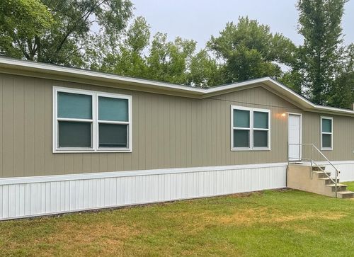 509 W 4th St, Corrigan, TX, 75939-2117 | Card Image