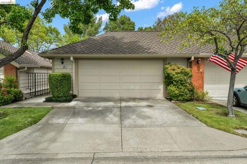 524 Silver Lake Dr, Danville, CA, 94526-6226 | Card Image