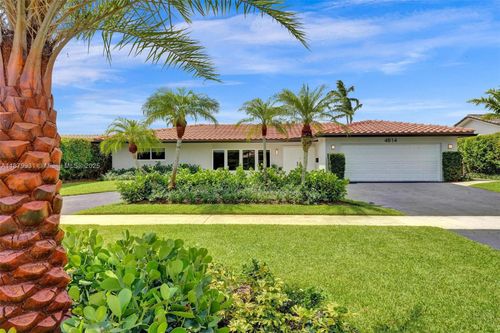4814 Arthur St, Hollywood, FL, 33021-5220 | Card Image