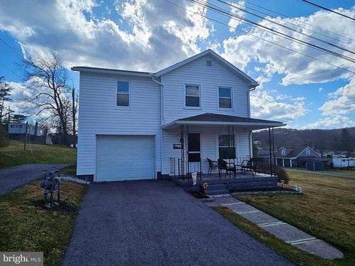 3111 S 4th St, TYRONE, PA, 16686-8523 | Card Image
