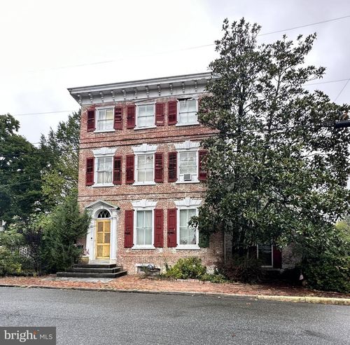 204 W Mount Vernon St, SMYRNA, DE, 19977-1127 | Card Image