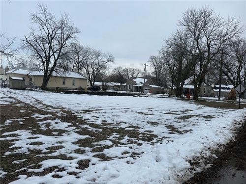 108 E King St, Sullivan, IL, 61951-2306 | Card Image