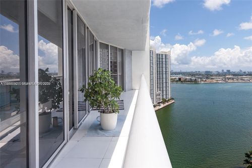 apt-2705-465 Brickell Ave, Miami, FL, 33131-4010 | Card Image