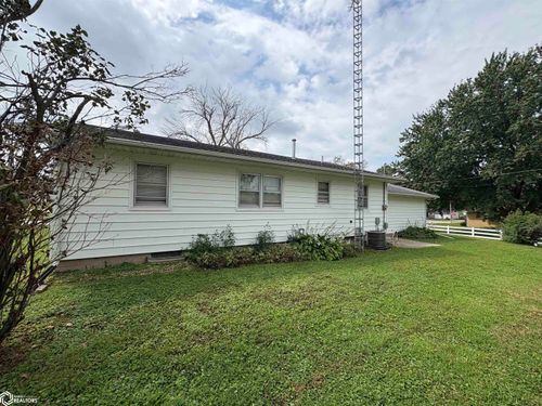 1504 9th Avenue, Eldora, IA, 50627 | Card Image