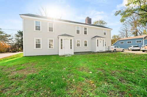 101 Old Westport Rd, Dartmouth, MA, 02747-2516 | Card Image