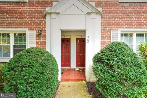 unit-b-2601 S Walter Reed Dr, ARLINGTON, VA, 22206-1214 | Card Image