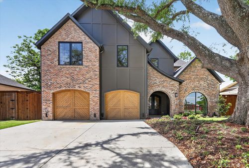 10140 Lakemere Dr, Dallas, TX, 75238-2700 | Card Image