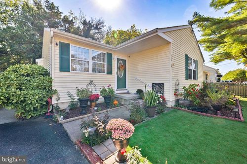 310 Front St, Cape May Court House, NJ, 08210-3809 | Card Image