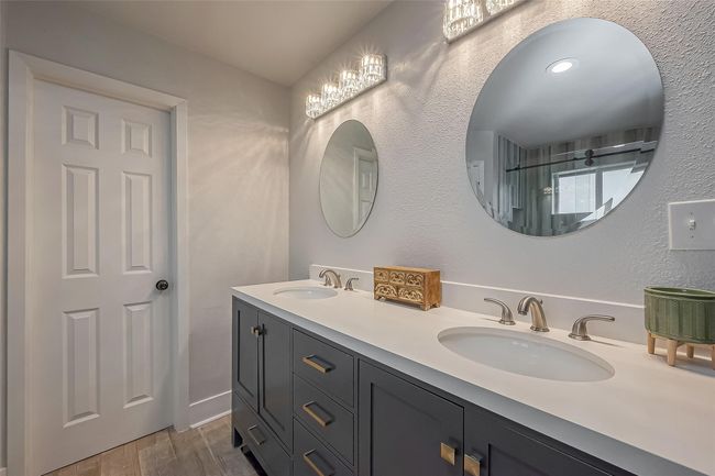 419 Magnolia Bnd, House other with 3 bedrooms, 2 bathrooms and 2 parking in New Caney TX | Image 36