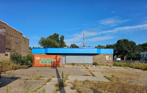 2445 Bloomington Ave, Minneapolis, MN, 55404-3918 | Card Image