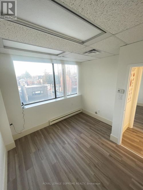 304-8-855 Broadview Avenue, Toronto (Playter Estates-Danforth), ON, M4K3Z1 | Card Image