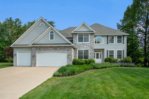 7251 Beverly Dr, South Haven, MI, 49090-8653 | Card Image