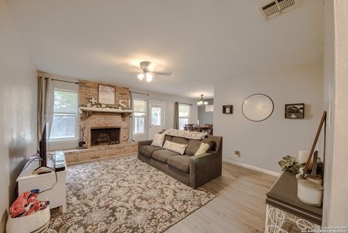 9442 Valley Dale St, San Antonio, TX, 78250-3956 | Card Image