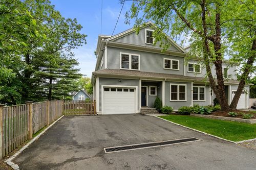 2-2 Rockwood Ter, Auburndale, MA, 02466-1805 | Card Image