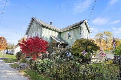 28 Highland Ave, House other with 4 bedrooms, 2 bathrooms and 4 parking in Pittsfield MA | Image 2