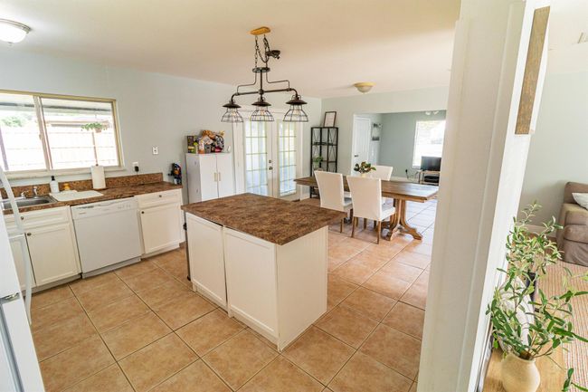 2097 Se New York St, House other with 4 bedrooms, 2 bathrooms and null parking in Port Saint Lucie FL | Image 15