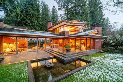 7356 Punnett Close, Burnaby, BC, V5E1X2 | Card Image