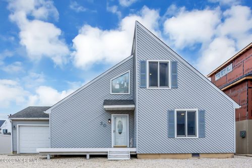 20 Diane Road, Beach Haven West, NJ, 08050 | Card Image