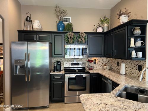 64360 E Wind Ridge Cir, Tucson, AZ, 85739-2111 | Card Image