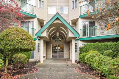 406 - 31771 Peardonville Rd, Condo with 2 bedrooms, 2 bathrooms and 1 parking in Abbotsford BC | Image 1