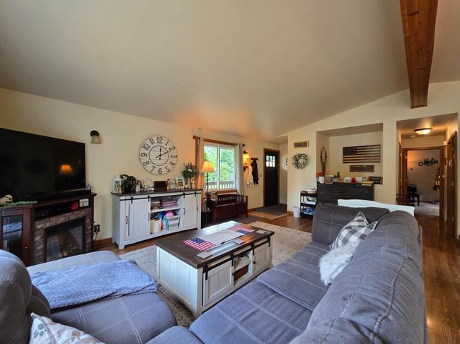 910 School Rd, House other with 3 bedrooms, 2 bathrooms and null parking in Tomahawk WI | Image 12