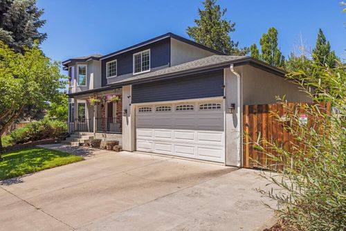310 Mountain View Blvd, Klamath Falls, OR, 97601-1578 | Card Image