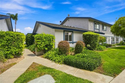 16516 Le Grande Ln, Huntington Beach, CA, 92649-3263 | Card Image