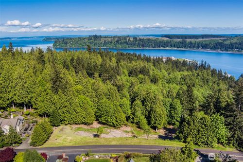639 Rainier Ln, Port Ludlow, WA, 98365-9775 | Card Image