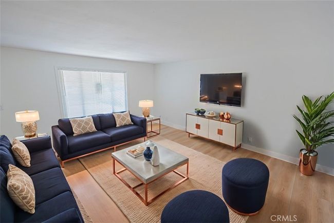 Virtual staging living room | Image 25