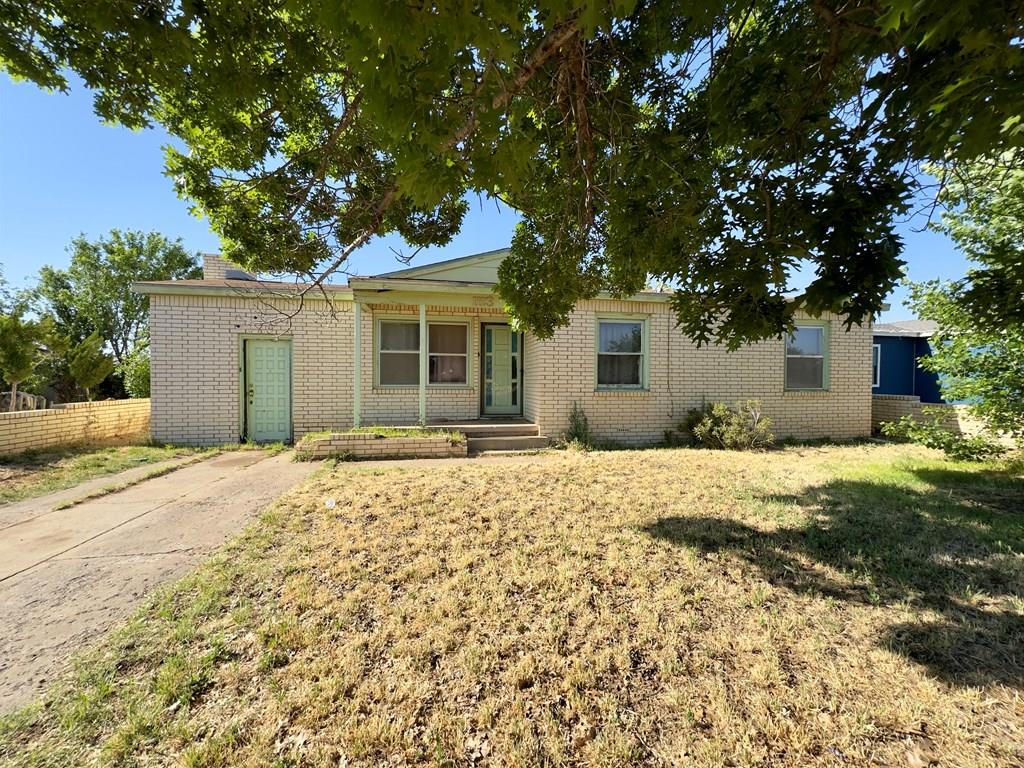 Cuthbert Ave, Midland, TX 79701