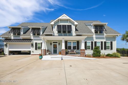 511 Turner St, Beaufort, NC, 28516-1839 | Card Image