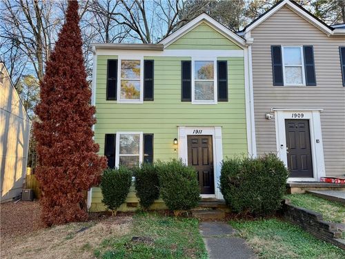 1911 Shenandoah Valley Ln Se, Smyrna, GA, 30080-8109 | Card Image