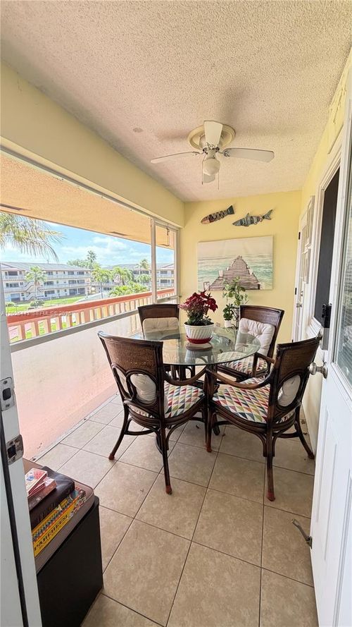 d309-5300 Washington St, Hollywood, FL, 33021-8076 | Card Image