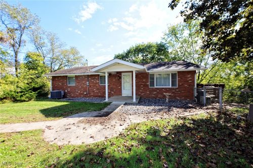 115 Carol Rd, Wellsburg, WV, 26070-1919 | Card Image