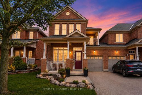 11 Lundigan Dr, Keswick, ON, L4P0C3 | Card Image