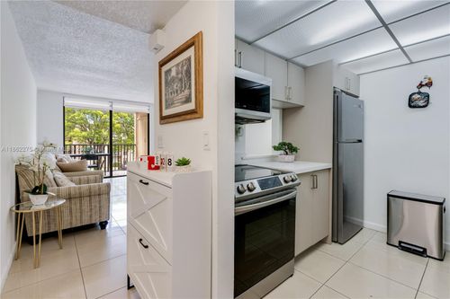 apt-310b-14301 Sw 88th St, Miami, FL, 33186-8034 | Card Image