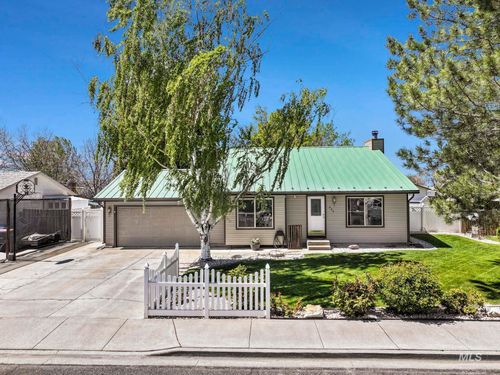 825 Westwind Dr, Twin Falls, ID, 83301 | Card Image