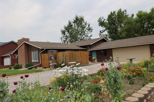 211 Illinois Ave, Valier, MT, 59486-8511 | Card Image