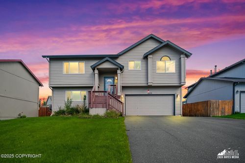 6839 Peck Ave, Anchorage, AK, 99504-1171 | Card Image