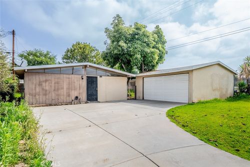 17941 E Payson St, Azusa, CA, 91702 | Card Image