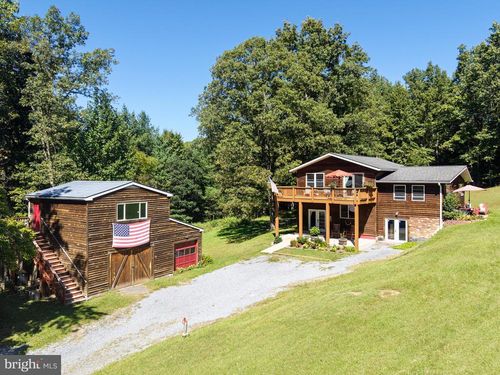 138 Willow Rd, Luray, VA, 22835-7229 | Card Image