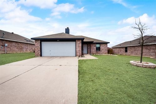 2613 Castle Pines Dr, Burleson, TX, 76028-8803 | Card Image