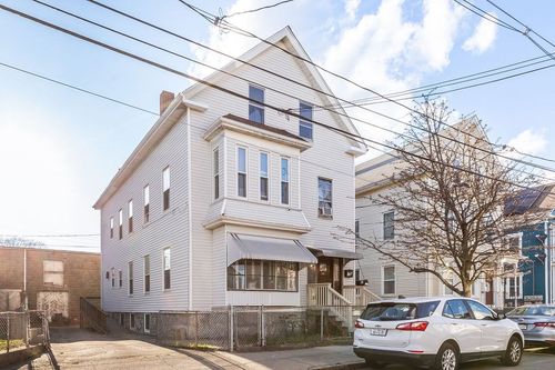 311 Purchase St, New Bedford, MA, 02740-5738 | Card Image
