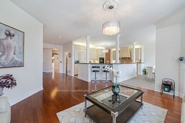11 Nova Scotia Rd, House other with 4 bedrooms, 4 bathrooms and 6 parking in Brampton ON | Image 20